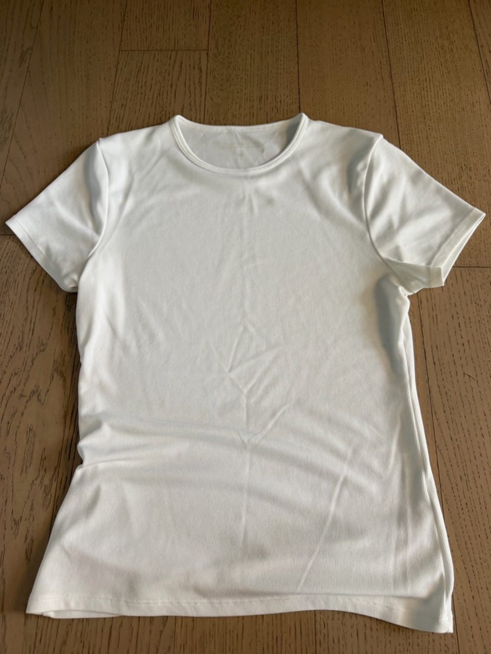 Abercrombie & Fitch Women's White Short Sleeve Crew Tee